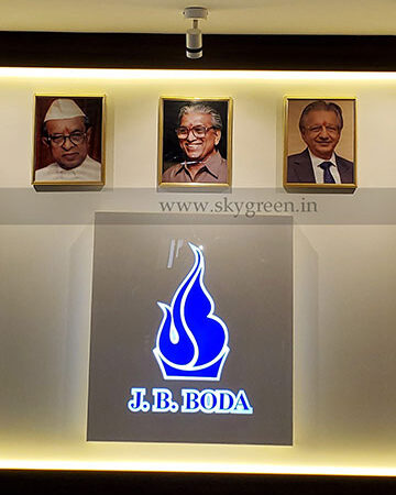 J.B-Boda1